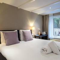Small Double Room - Basement