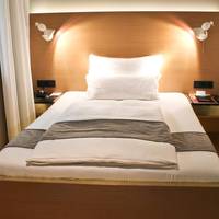 Superior Courtyard Room single use