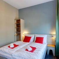 Double Room for Single Use