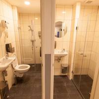 10-Bed Private Room with Private Bathroom