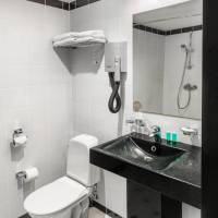 Single Room with Spa Access