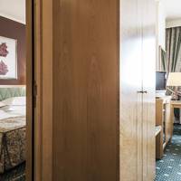 Two Connecting Double Rooms