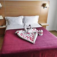 One-Bedroom Apartment (2 Adults)