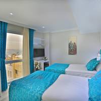Triple Room with View