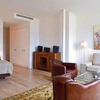 Double Room with City View I