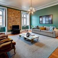Deluxe Two-Bedroom Apartment