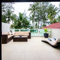 Executive Suite with Free One-Time 30-Minute Foot Massage