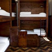 Bed in 8-Bed Mixed Dormitory Room with Shared Bathroom	