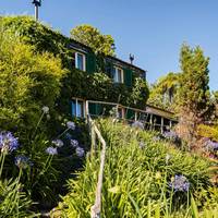 Cottage with Garden View