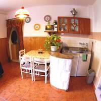 Studio Apartment (2 Adults)