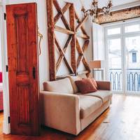 Superior One-Bedroom Apartment