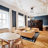 Nobis King Suite