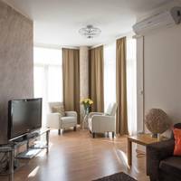 Superior One-Bedroom Apartment