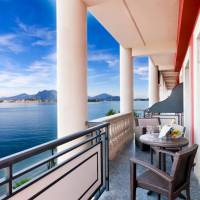Superior Triple Room with Partial Lake View