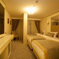 Triple Room with French  Balcony