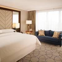 Premium Guest room, Club lounge access, 1 King, High floor
