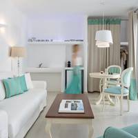 Residence Sea View with Jetted Tub