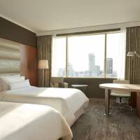 Executive, Guest room, 1 King, City view, High floor