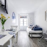 One-Bedroom Apartment with Balcony