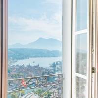 Junior Suite with Lake View