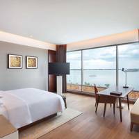 Deluxe King Room - Backwater View