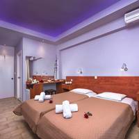 Standard Twin Room with Sea View
