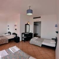 Quadruple Room with Sea View