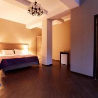 Junior Suite with Mountain View