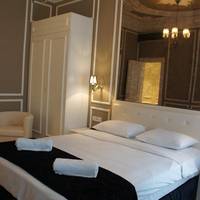 Executive Family Room - Annex