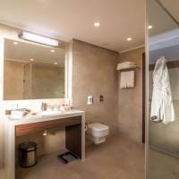 Junior King Suite