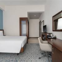 Queen Room with Sofa Bed - Non-Smoking