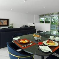Executive Three Bedroom  Apartment  - Burj Khalifa View with Terrace