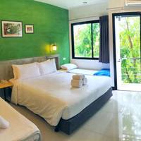 Triple Room with Garden View