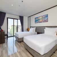 Premium Room with Partial Sea View
