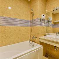 Deluxe Room with City View