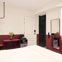 Compact Twin Room