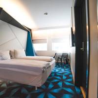Double Room with View