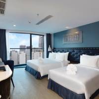 Triple Room with City View