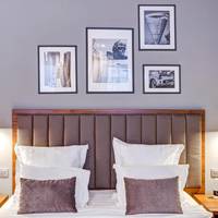 Large Double or Twin Room