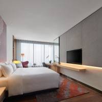 Studio Suite Club