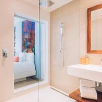 Junior Suite Ocean Front (3 Adults)