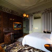 Manor House Room