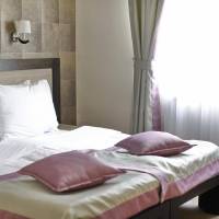 Double or Twin Room with Parking