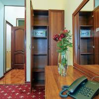 One-Bedroom Suite - Treatment Included