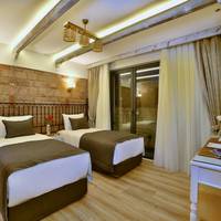 Junior Suite with Garden View