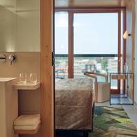 Superior Room with Bath, Shower & Balcony