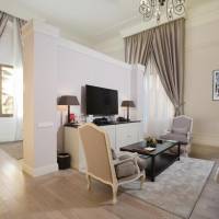 Deluxe Double Room with Garden View at Villa