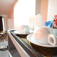 Family Room (3 Adults)