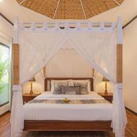 Deluxe Beachfront Room