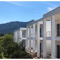 Apartment with Garden View